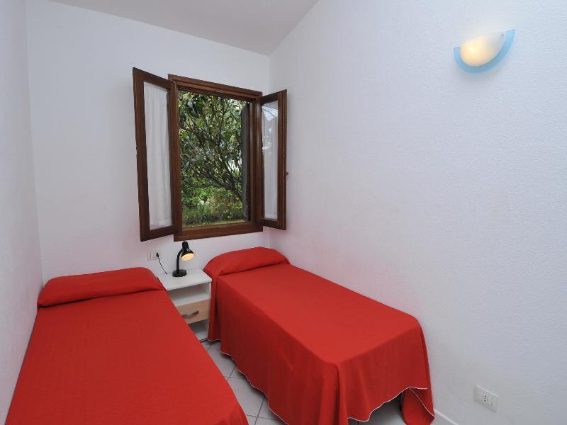 Residence Le Canne San Teodoro  Buitenkant foto