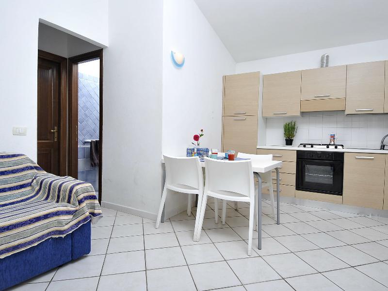 Residence Le Canne San Teodoro  Buitenkant foto